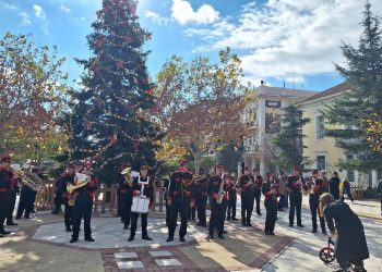 ΠΥΡΓΟΣ: Χριστουγεννιάτικες νότες από την Φιλαρμονική Λεχαινών