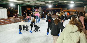 Πύργος: Εντυπωσιάζει μικρούς & μεγάλους το χριστουγεννιάτικο χωριό στο Πάρκο Ξυστρή