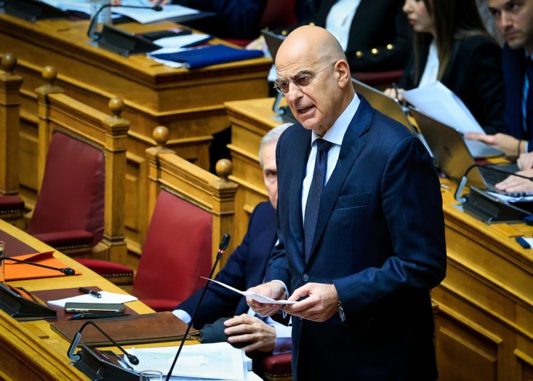 Κόντρα Δένδια, Καιρίδη για τη Ζωή – Το «άσε μας κουκλίτσα μου» που άναψε φωτιές