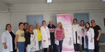 To νοσοκομείο Αμαλιάδας δίπλα στις γυναίκες