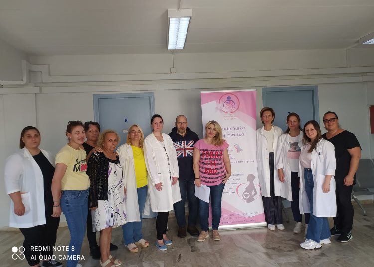 To νοσοκομείο Αμαλιάδας δίπλα στις γυναίκες