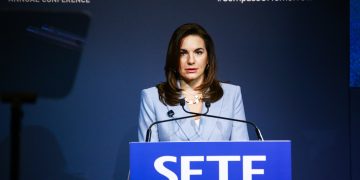 Πολλές εισηγήσεις για αποπομπή της Όλγας