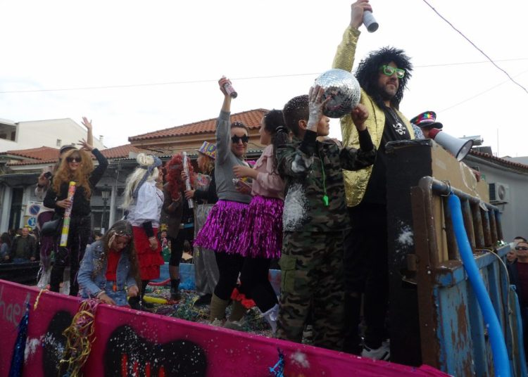 Κρέστενα: Την Κυριακή 22 Φεβρουαρίου η μεγάλη Καρναβαλική παρέλαση