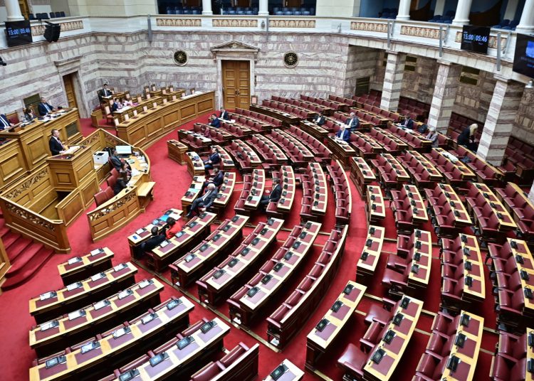 Ποια νέα κόμματα φέρνει ο …Άι Βασίλης – Απαρχή του Big Bang το 2026