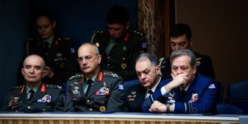 Το νομοσχέδιο για τις Ένοπλες Δυνάμεις και οι σφοδρές αντιδράσεις των Υπαξιωματικών