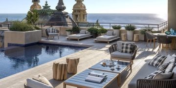 9 υπερπολυτελείς σουίτες που κόβουν την ανάσα – Η μία είναι στην Ελλάδα