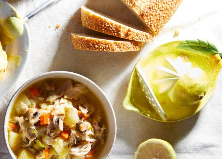 Κοτόσουπα με μανιτάρια