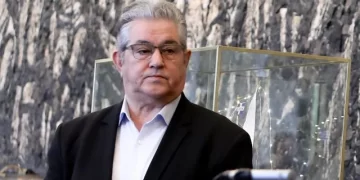 ΚΚΕ: Επανεξελέγη ο Δημήτρης Κουτσούμπας