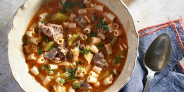 Κρεατόσουπα με κοφτό μακαρονάκι