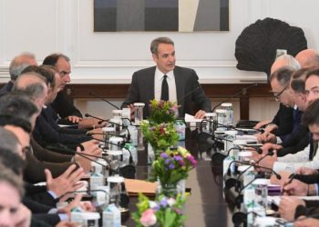 Ολοκληρώθηκε χωρίς συμφωνία η συζήτηση των αγροτών με τον πρωθυπουργό