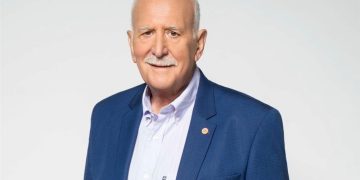 Πέθανε ο δημοσιογράφος Γιώργος Παπαδάκης