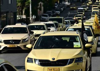 Απεργία διαρκείας ξεκινούν τα ταξί από την Τρίτη 13 Ιανουαρίου