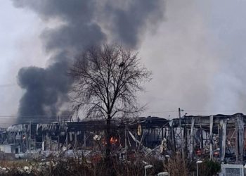 Τρίκαλα: Τρεις εργαζόμενες νεκρές από μεγάλη φωτιά σε εργοστάσιο