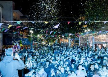 Φαντασμαγορική έναρξη για το 9ο Καρναβάλι Αμαλιάδας – Χιλιάδες κόσμου