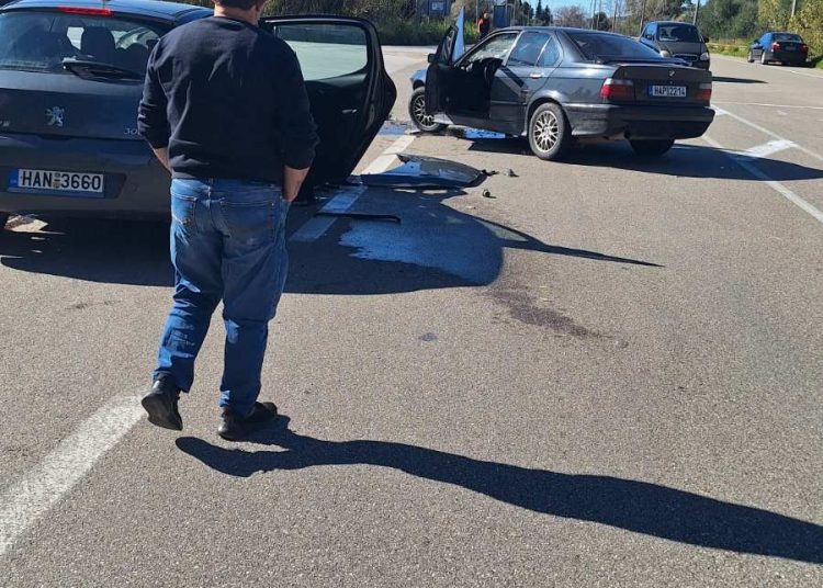 Τροχαίο στο δρόμο Πύργου – Ολυμπίας με τέσσερις τραυματίες