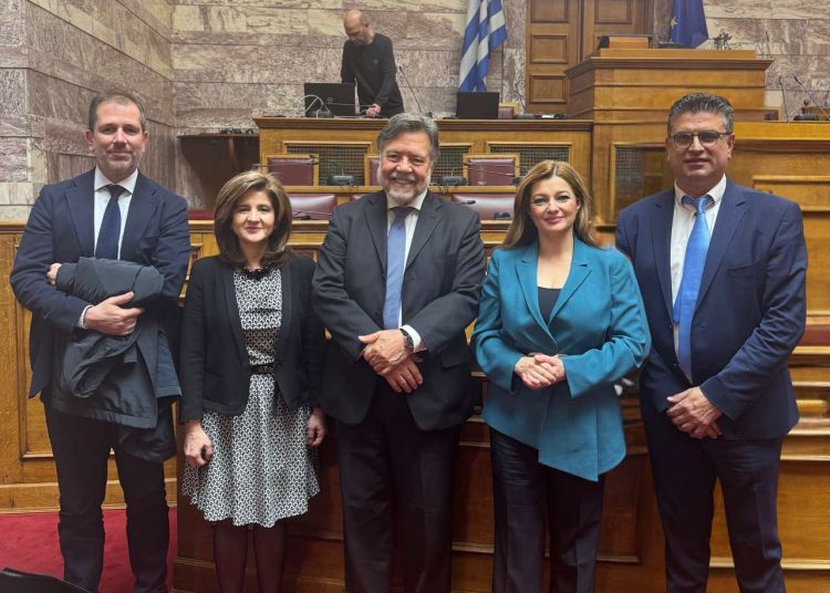 Στη Βουλή μετέφερε τα προβλήματα του Δήμου Ανδραβίδας-Κυλλήνης ο Γ.Λέντζας