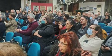 Μια σπουδαία βραδιά για την παράδοση των Λεχαινών και τον «Γενιτσαρίστικο χορό»