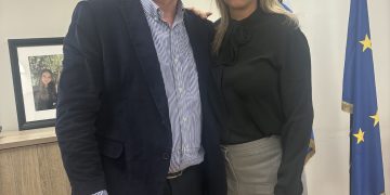 Συνάντηση Λέντζα με Υφ.Τουρισμού Καραμανλή για την τουριστική αναβάθμιση του δήμου