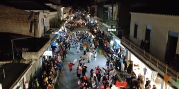 Λεχαινά-Ανδραβίδα: Εντυπωσίασαν και φέτος ο Γενιτσαρίστικος χορός & η νυχτερινή ποδαράτη