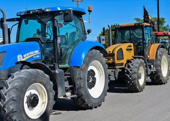 Οι αγρότες κατεβαίνουν με τρακτέρ στην Αθήνα