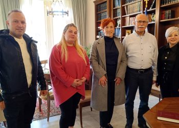 Τρεις νέοι μόνιμοι υπάλληλοι ορκίστηκαν στο Δήμο Πύργου