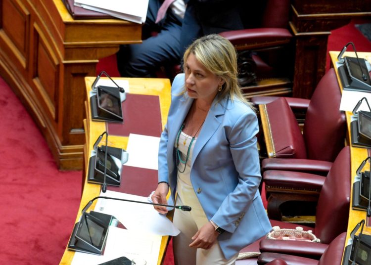 «Το τσάμπα πέθανε» η κυνική απάντηση βουλεύτριας της ΝΔ για το δυσβάσταχτο στεγαστικό κόστος