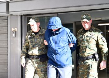 Κατασκοπεία στις Ένοπλες Δυνάμεις: Οι αμοιβές του σμήναρχου και το κρυπτογραφημένο κινητό τηλέφωνο