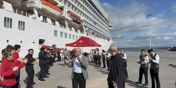 Kατάκολο: Υποδέχτηκε το πρώτο κρουαζιερόπλοιο για το 2026-Πάνω από 300 οι αφίξεις