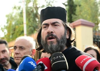 “Κιβωτός του Κόσμου”: Την ενοχή του πατέρα Αντώνιου και τεσσάρων συνεργατών του ζητά η εισαγγελέας