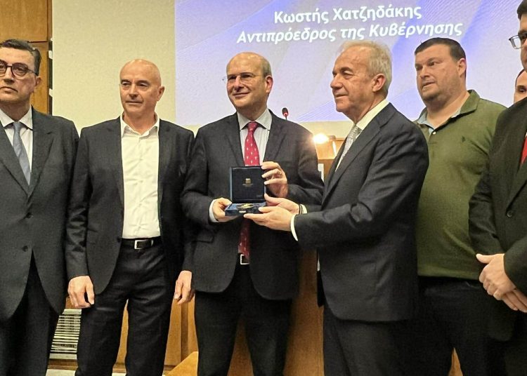 Χατζηδάκης από Πύργο: Ενίσχυση εξωστρέφειας και ρευστότητας των επιχειρήσεων