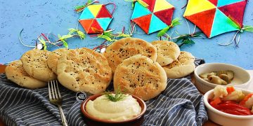 Καθαρά Δευτέρα: Τι γιορτάζουμε, ποια είναι τα έθιμα και γιατί πετάμε τον χαρταετό