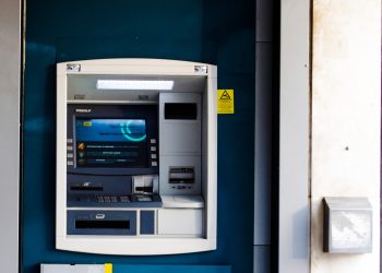 Η Καθαρά Δευτέρα «πληρώνει» νωρίτερα τις συντάξεις Μαρτίου