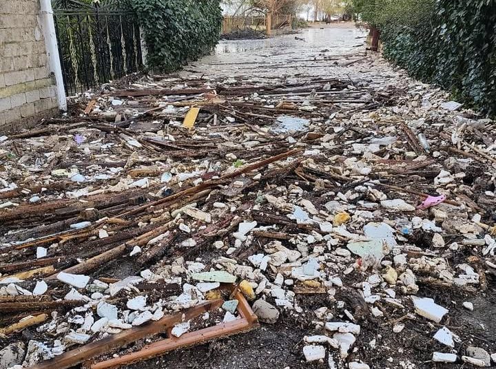 Μούτελη-Σπιάντζα: Προβλήματα στο δρόμο από την κακοκαιρία