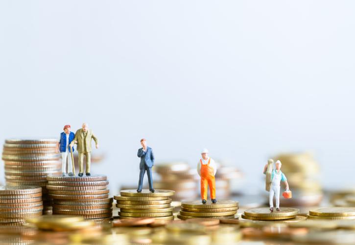 Πλασματικά έτη: Η μεγάλη διαφορά ιδιωτικού και Δημοσίου – Το κόστος εξαγοράς