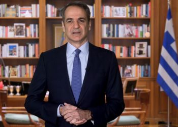 Μητσοτάκης: Το Σύνταγμα του ’75 ανήκει στον 20ο αιώνα – Στο στόχαστρο η μονιμότητα στο δημόσιο και τα ΑΕΙ – Τι είπε για το άρθρο 86