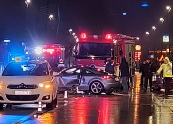 ΠΥΡΓΟΣ: Τροχαίο με τρεις τραυματίες στην οδό Κατακόλου (video)