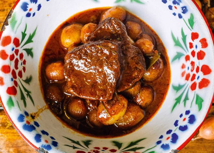 Στιφάδο: Διάφορες συνταγές για ένα πεντανόστιμο πιάτο