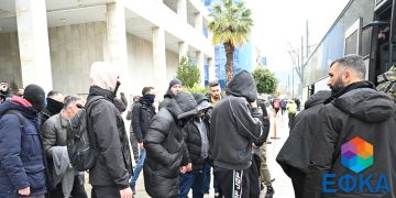 Ποιους «δείχνουν» κατηγορούμενοι επιχειρηματίες και λογιστές για τις 226 εταιρείες «φάντασμα»