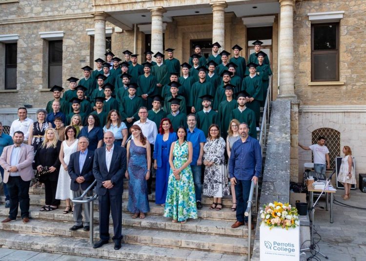 Πανηλειακή Κίνηση Πολιτών για ΑΕΙ «Παντού δημιουργούνται σχολές, εκτός από την Ηλεία»!!