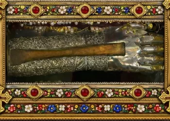 Ο Πύργος υποδέχεται το Τίμιο Χέρι του Αγίου και Θαυματουργού Σπυρίδωνος