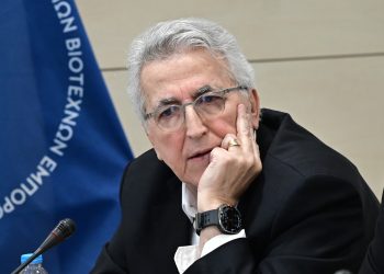 Στο αρχείο η υπόθεση με τα 3,2 εκατ. ευρω στο πόθεν έσχες του Γιάννη Παναγόπουλου