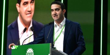 Κατρίνης: Το ΠΑΣΟΚ να εκφράσει τη μεγάλη κοινωνική πλειοψηφία που ζητά πολιτική αλλαγή