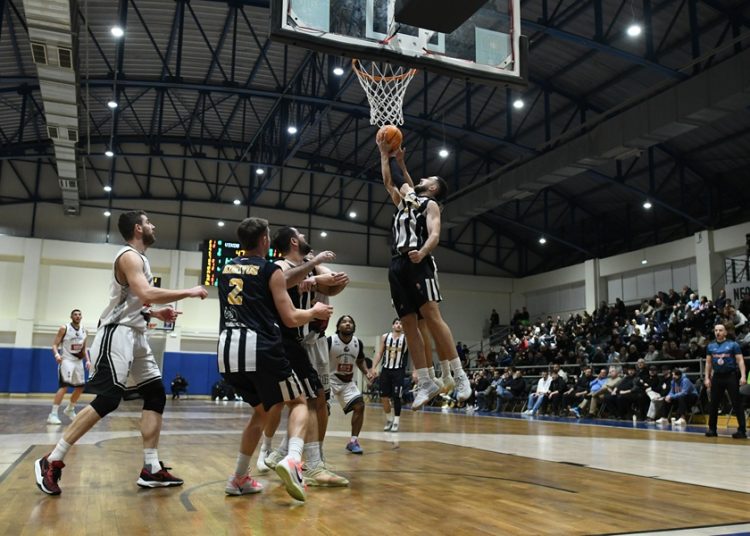 Κόροιβος: Πήρε τη νίκη στο Βόλο από τη …Νίκη – Όλη η εικόνα – Βαθμολογία και συνέχεια