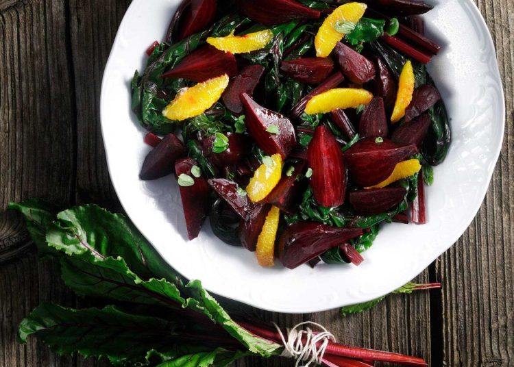 Παντζάρια σαλάτα: Διάφορες συνταγές για συνοδευτικά πιάτα