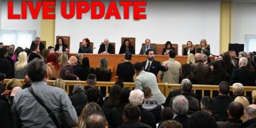 Αναβολή για την 1η Απριλίου η δίκη των Τεμπών – Χάος επικράτησε στην αίθουσα