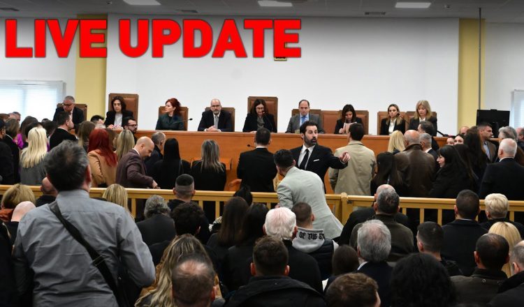 Αναβολή για την 1η Απριλίου η δίκη των Τεμπών – Χάος επικράτησε στην αίθουσα