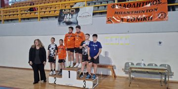 Μπάντμιντον: Πλούσιο θέαμα του Φιλαθλητικού Πύργου στο περιφερειακό τουρνουά