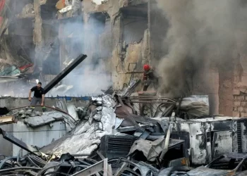 Εύθραυστη η εκεχειρία στη Μέση Ανατολή εν μέσω σφοδρών ισραηλινών βομβαρδισμών στον Λίβανο