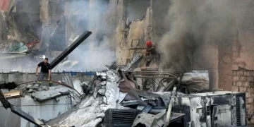 Εύθραυστη η εκεχειρία στη Μέση Ανατολή εν μέσω σφοδρών ισραηλινών βομβαρδισμών στον Λίβανο