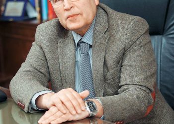 Μάκης Παρασκευόπουλος: Ρίχνει βέλη κατά Λιατσή & Αντωνακόπουλου για την υπόθεση σκουπιδιών